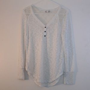 Eyeshadow white sweater with lace trim size L